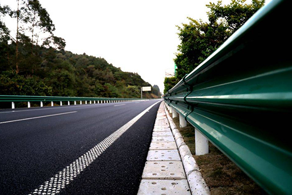 洛阳高速公路护栏的常用类型